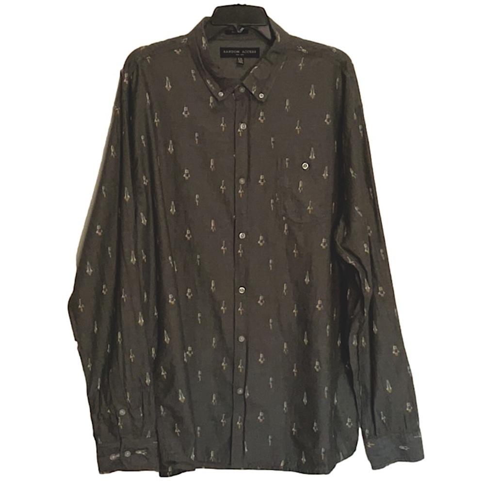 RANDOM ACCESS Button Down Shirt